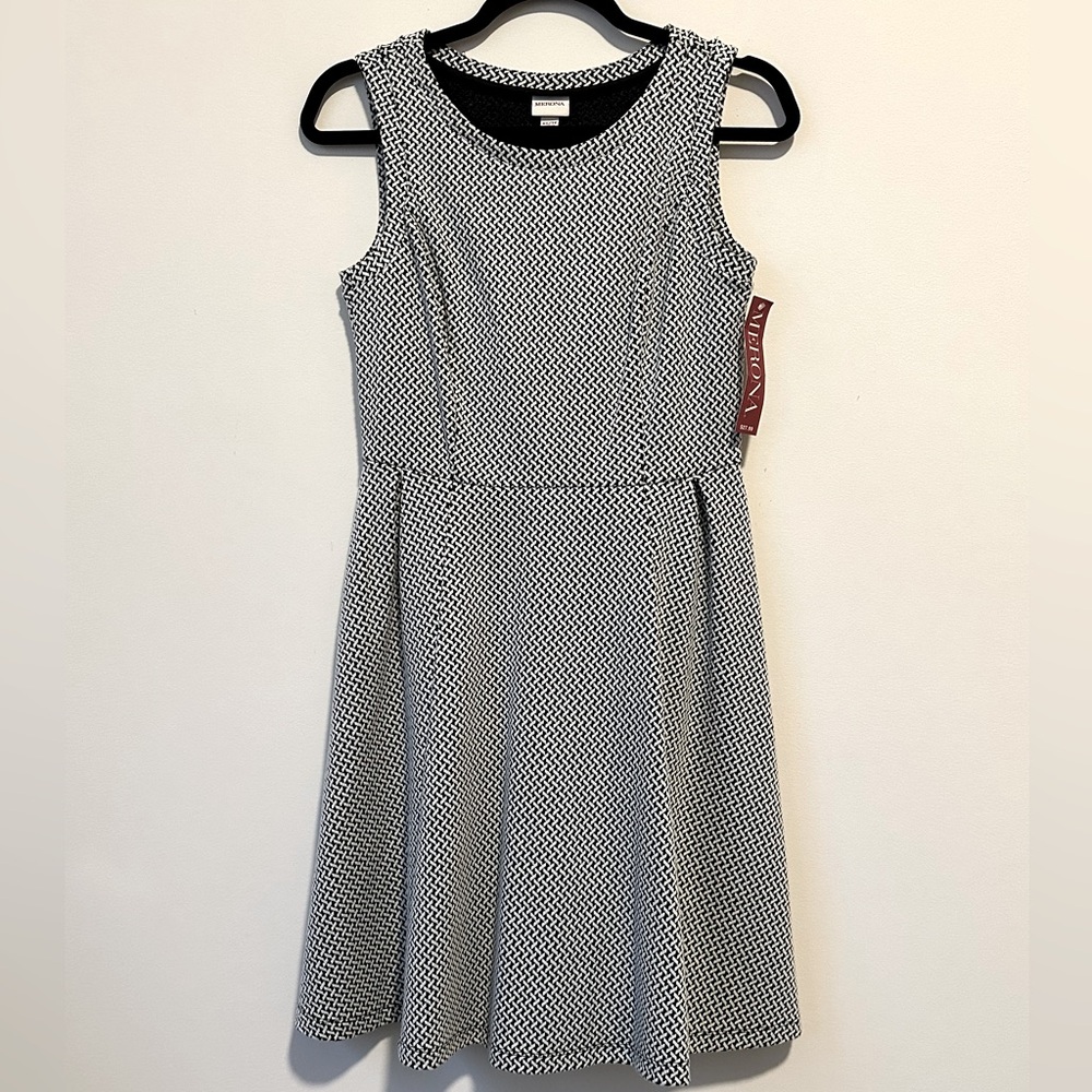 NWT Merona Fit and Flare Dress, Size XS, Black White, New with tags